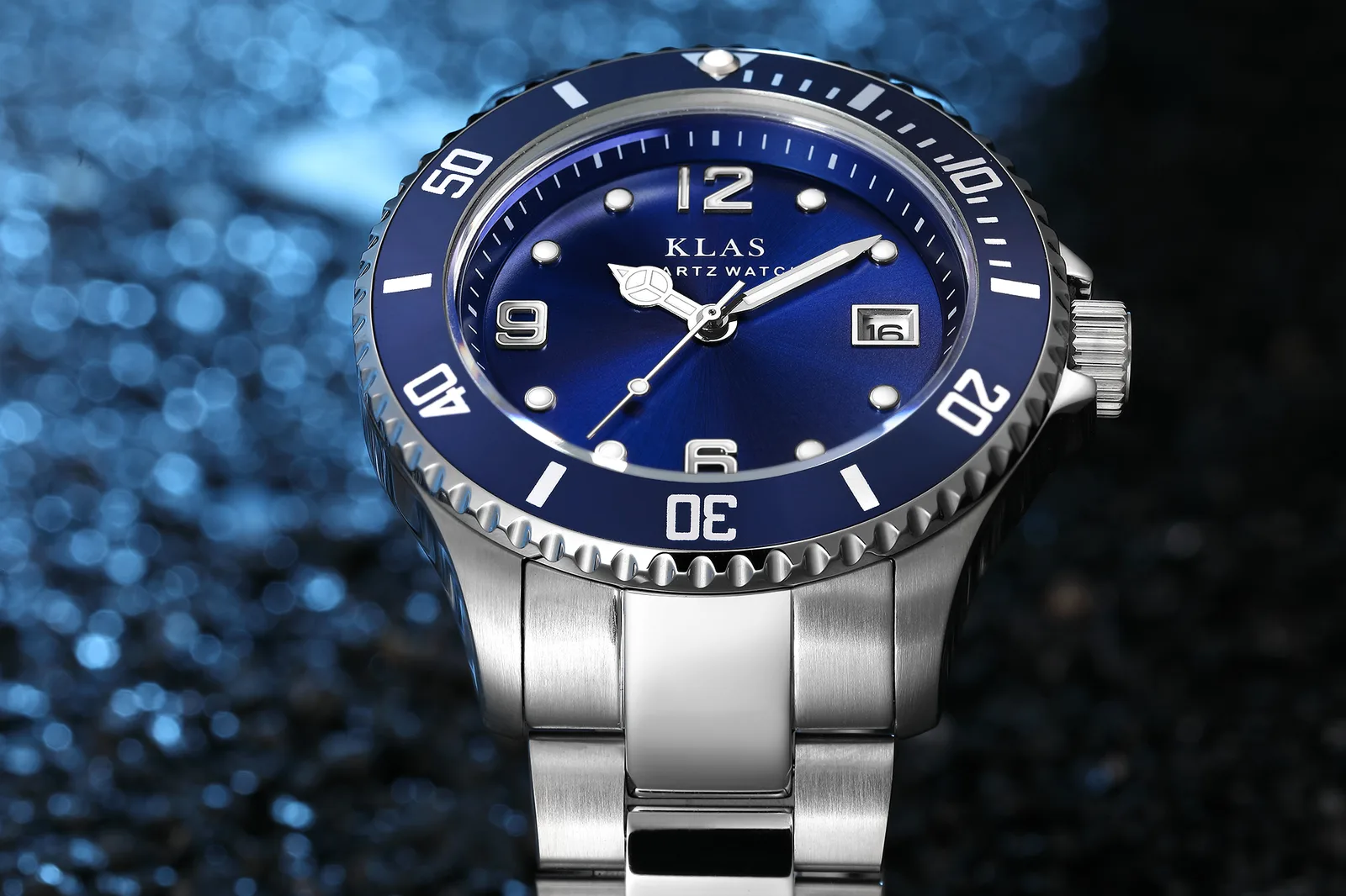 Pro Diver GMT primary view